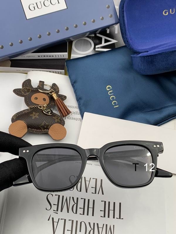 Gucci Sunglasses 427